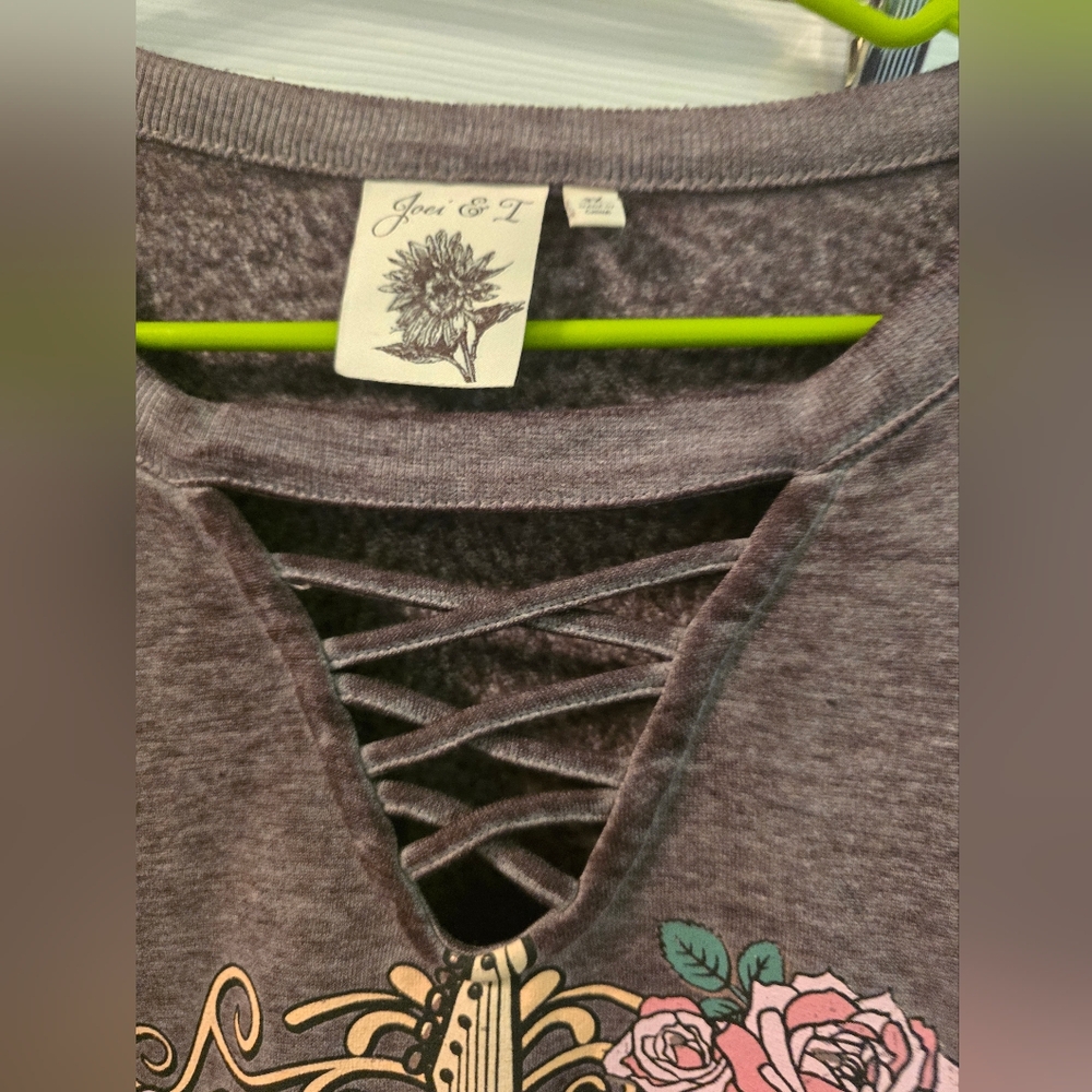 Joci & I Lattice-Front Mauve Heathered Sweatshirt - Picture 3 of 7